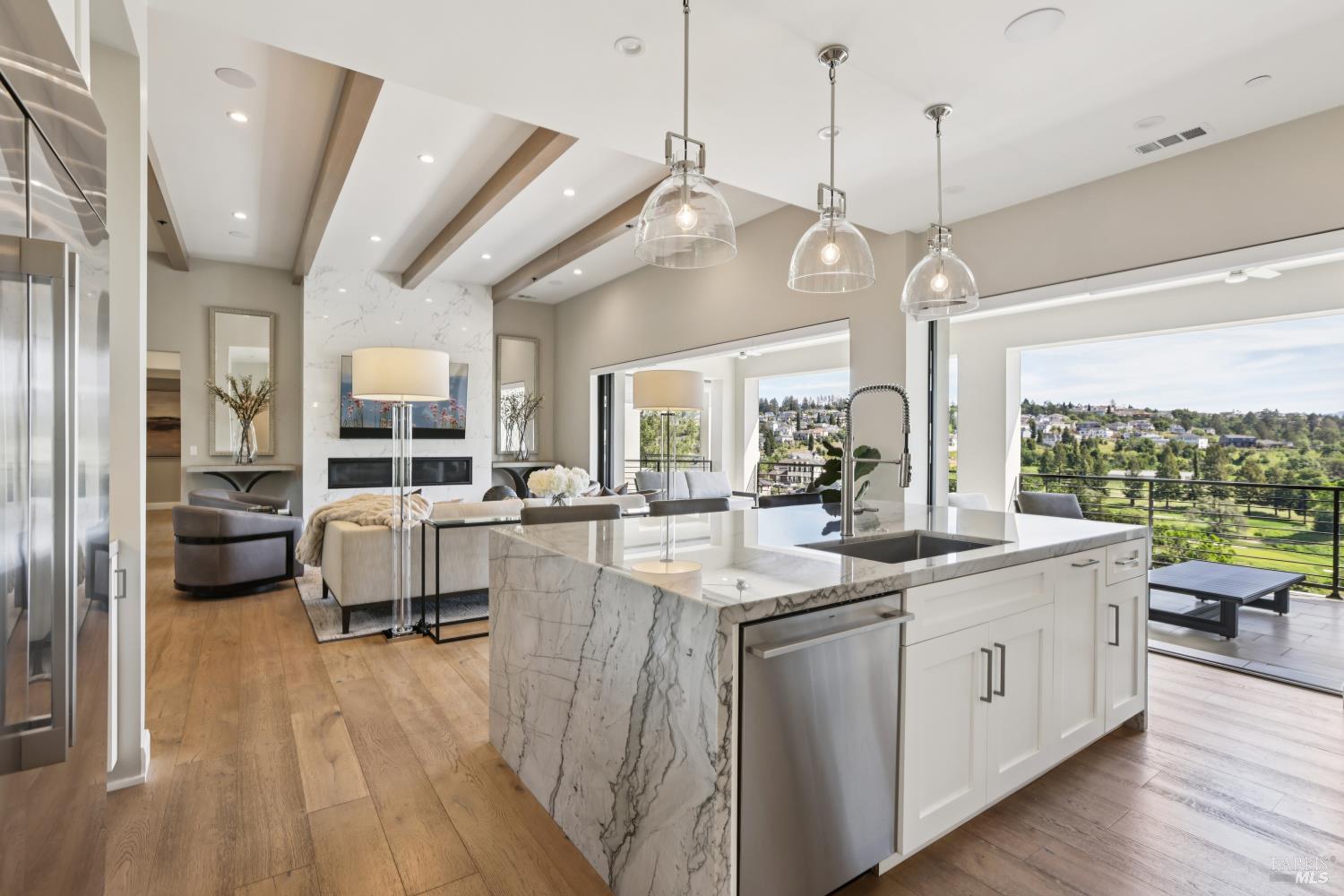 Detail Gallery Image 22 of 80 For 3758 Skyfarm Dr, Santa Rosa,  CA 95403 - 4 Beds | 3/2 Baths