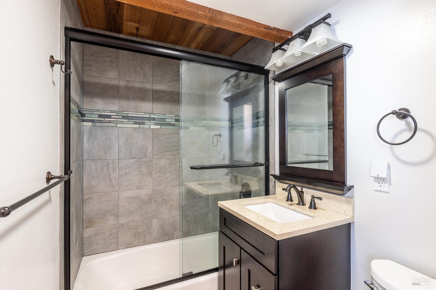 Detail Gallery Image 21 of 54 For 19909 Heron Dr, Bodega Bay,  CA 94923 - 2 Beds | 2/1 Baths