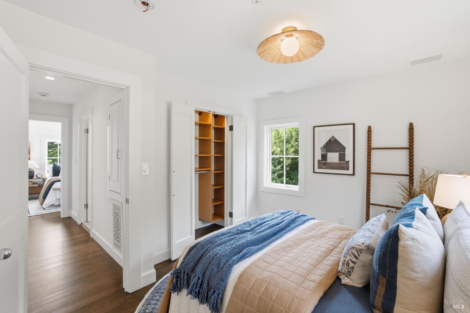 Detail Gallery Image 49 of 75 For 32 Edgewood Ave, Mill Valley,  CA 94941 - 4 Beds | 3 Baths