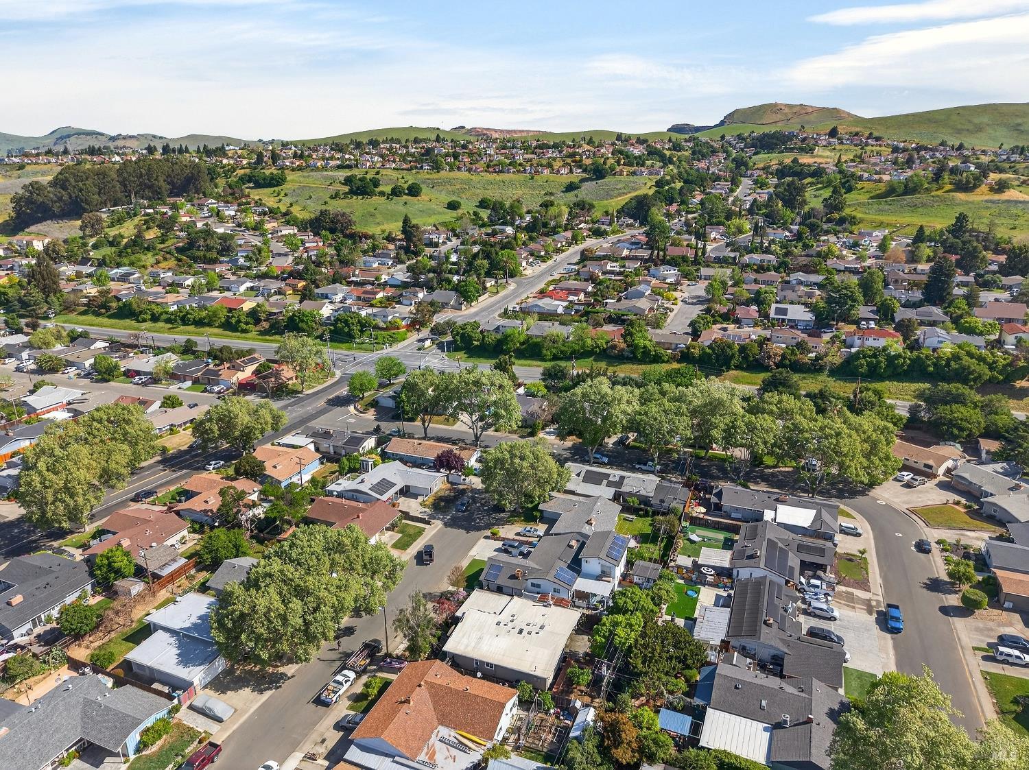 Detail Gallery Image 33 of 48 For 333 Bergwall Way, Vallejo,  CA 94591 - 3 Beds | 2 Baths