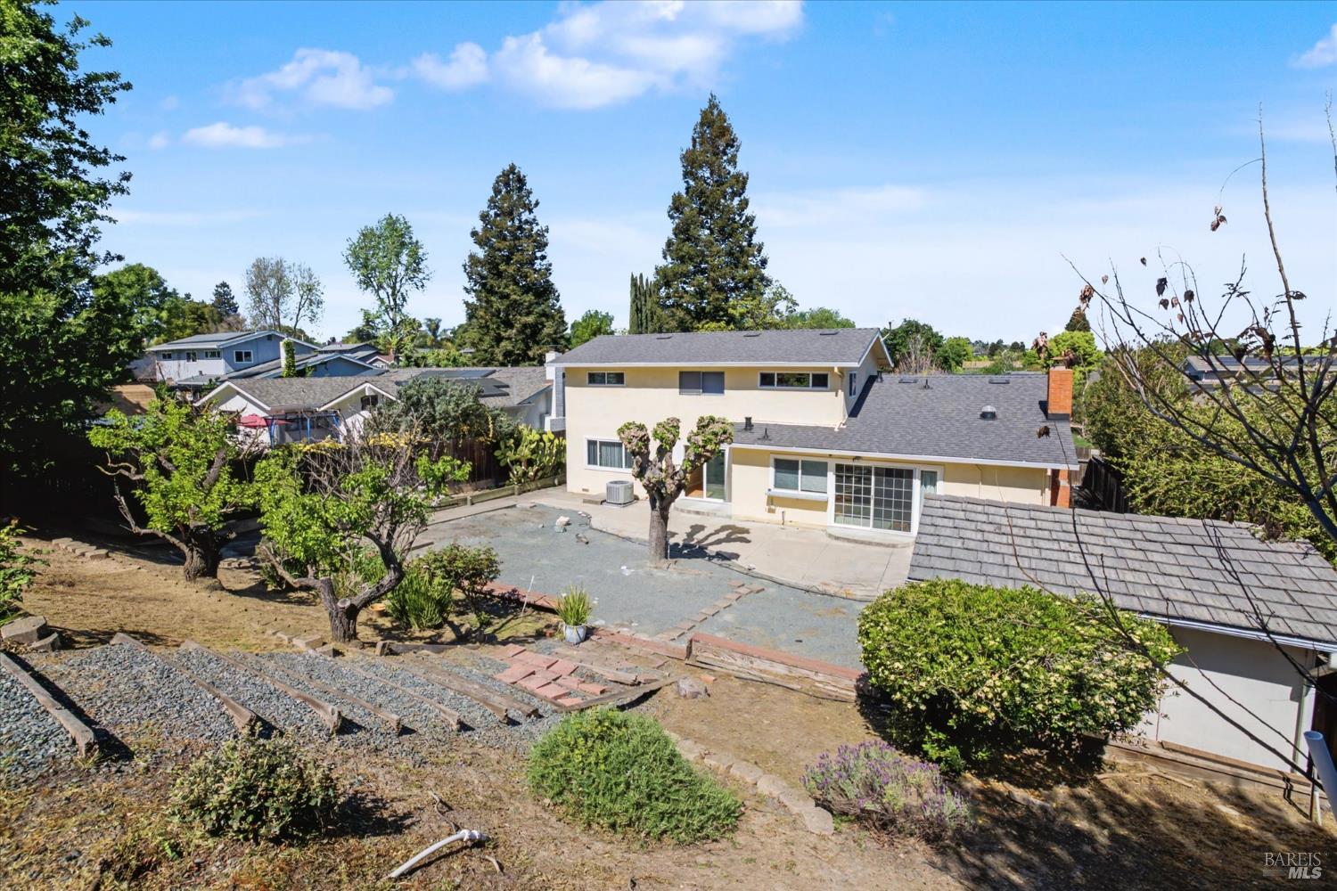 Detail Gallery Image 52 of 68 For 416 Monti Cir, Pleasant Hill,  CA 94523 - 4 Beds | 2 Baths