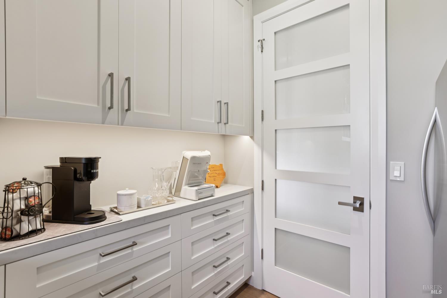 Detail Gallery Image 27 of 80 For 3758 Skyfarm Dr, Santa Rosa,  CA 95403 - 4 Beds | 3/2 Baths