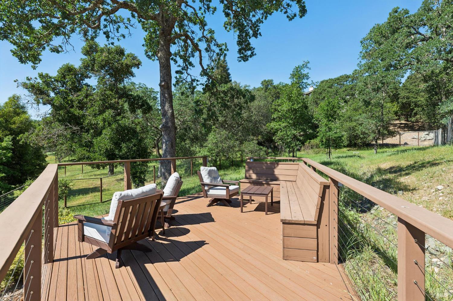 Detail Gallery Image 19 of 96 For 1162 Pennyroyal St, Napa,  CA 94559 - 5 Beds | 3/1 Baths