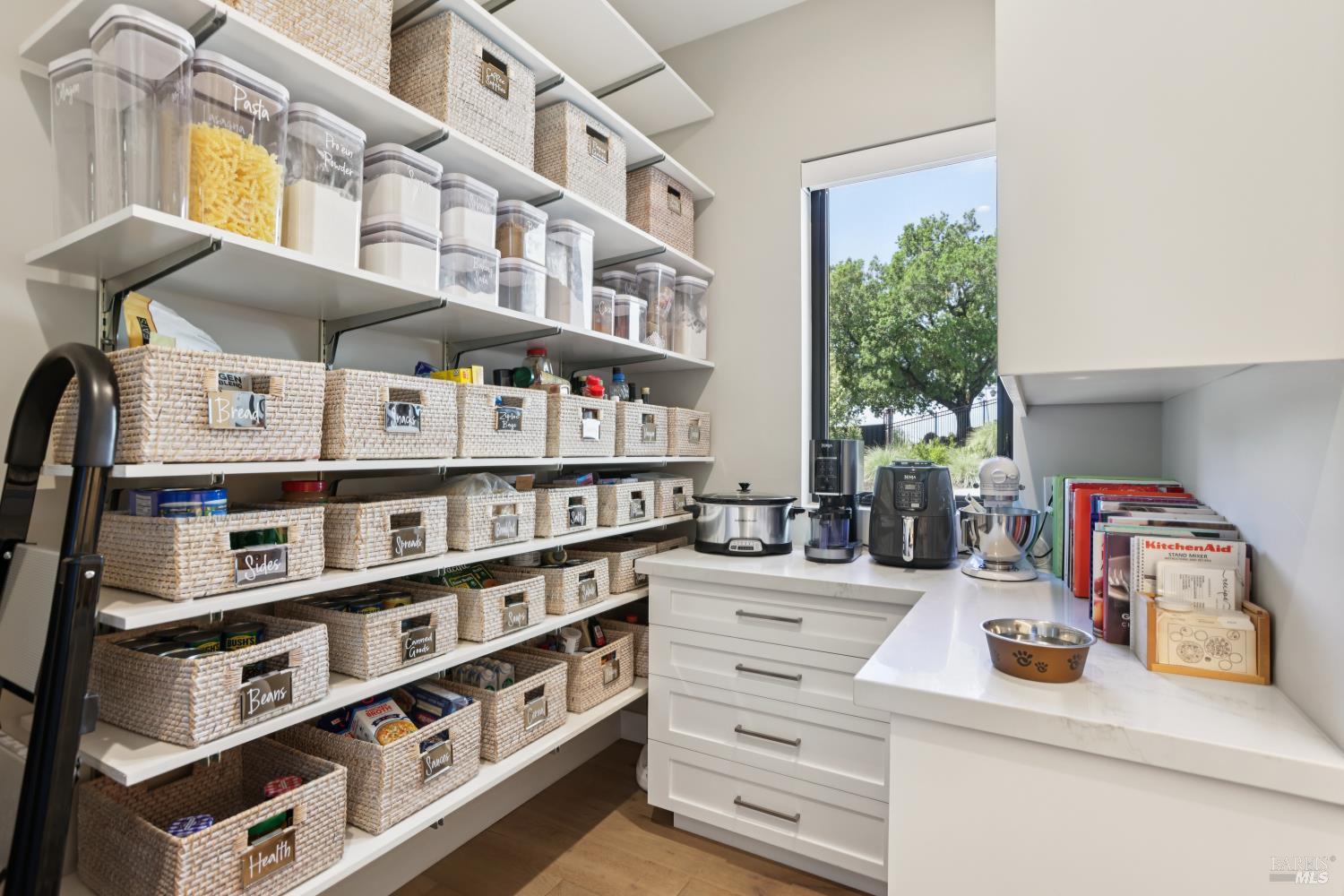 Detail Gallery Image 26 of 80 For 3758 Skyfarm Dr, Santa Rosa,  CA 95403 - 4 Beds | 3/2 Baths