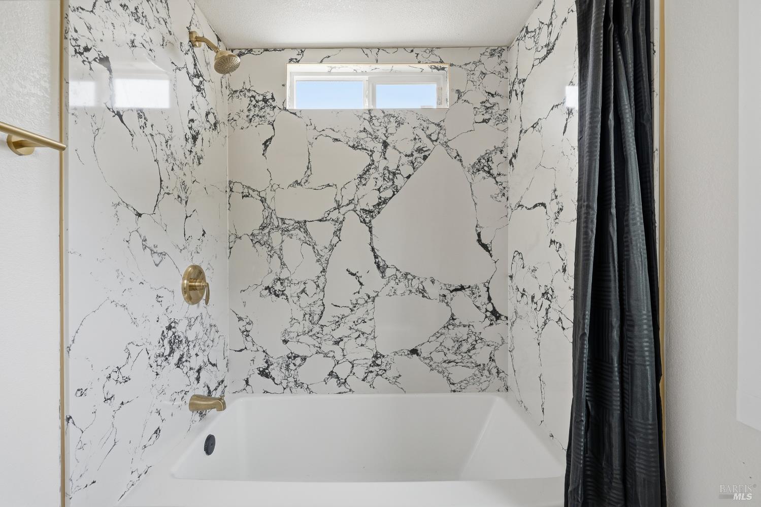 Detail Gallery Image 28 of 49 For 2796 8th St, Clearlake,  CA 95422 - 3 Beds | 2 Baths