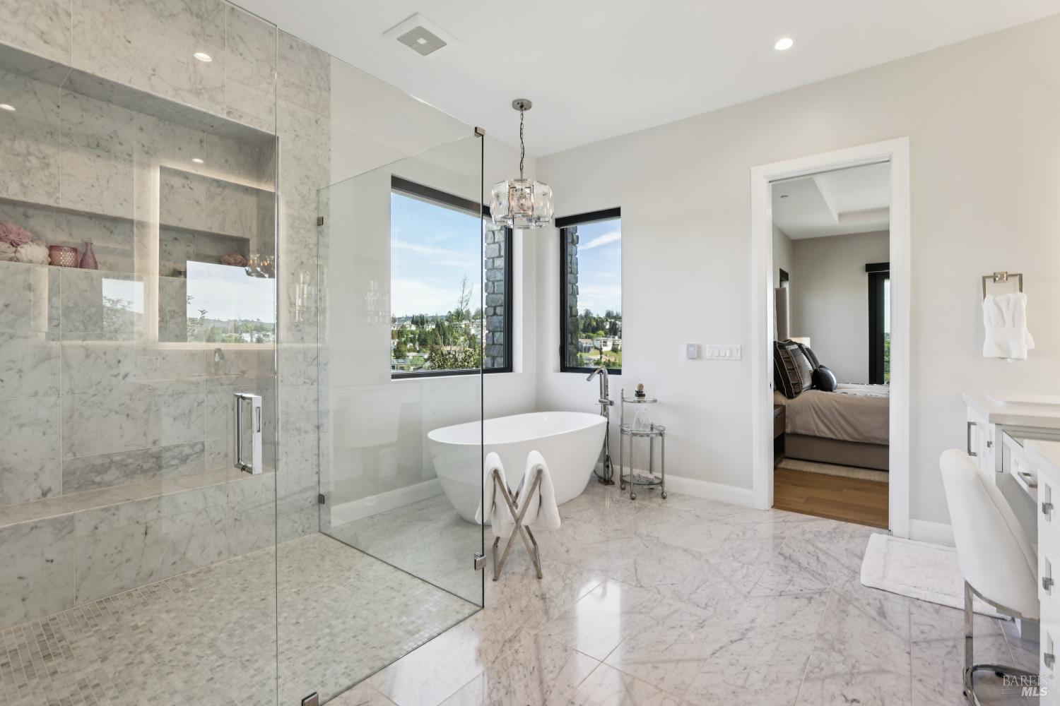 Detail Gallery Image 37 of 80 For 3758 Skyfarm Dr, Santa Rosa,  CA 95403 - 4 Beds | 3/2 Baths