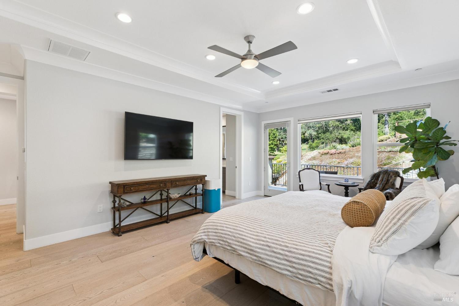 Detail Gallery Image 49 of 96 For 1162 Pennyroyal St, Napa,  CA 94559 - 5 Beds | 3/1 Baths