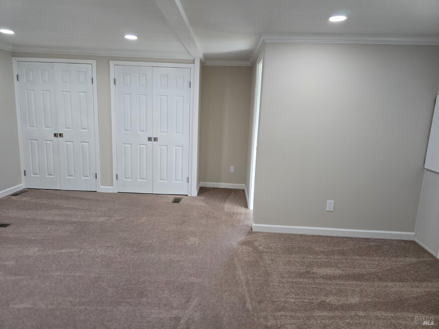 Detail Gallery Image 7 of 20 For 108 Cardinal Way, Santa Rosa,  CA 95409 - 2 Beds | 2 Baths