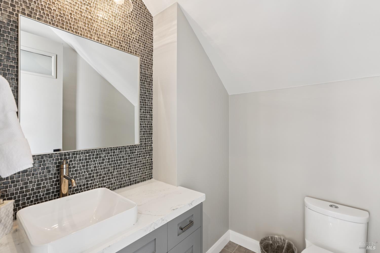 Detail Gallery Image 68 of 80 For 3758 Skyfarm Dr, Santa Rosa,  CA 95403 - 4 Beds | 3/2 Baths