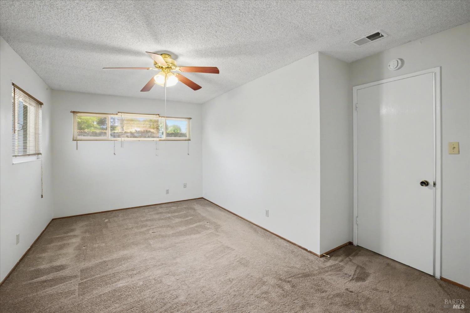 Detail Gallery Image 38 of 68 For 416 Monti Cir, Pleasant Hill,  CA 94523 - 4 Beds | 2 Baths