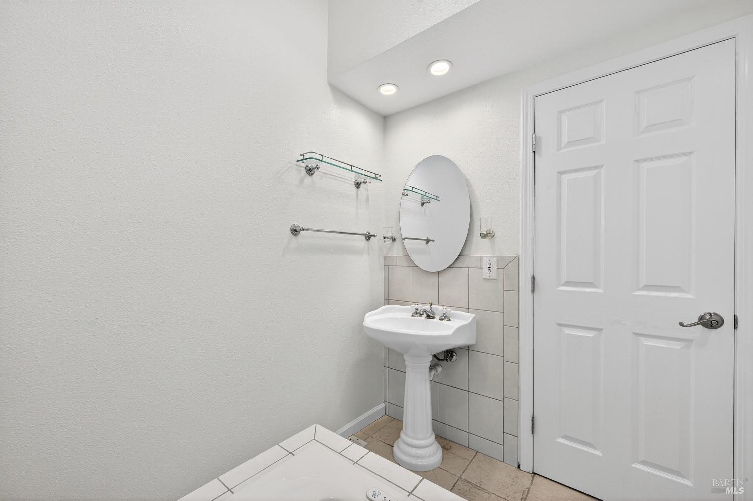 Detail Gallery Image 31 of 48 For 333 Bergwall Way, Vallejo,  CA 94591 - 3 Beds | 2 Baths