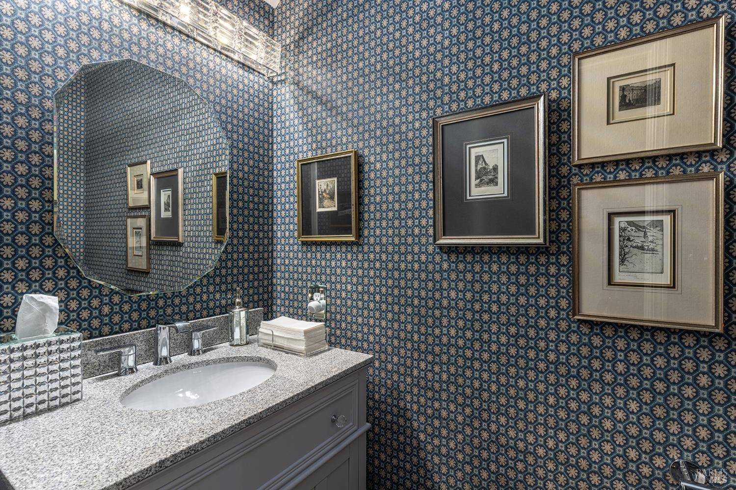 Detail Gallery Image 12 of 26 For 100 Valley Club Cir, Napa,  CA 94558 - 2 Beds | 2/1 Baths