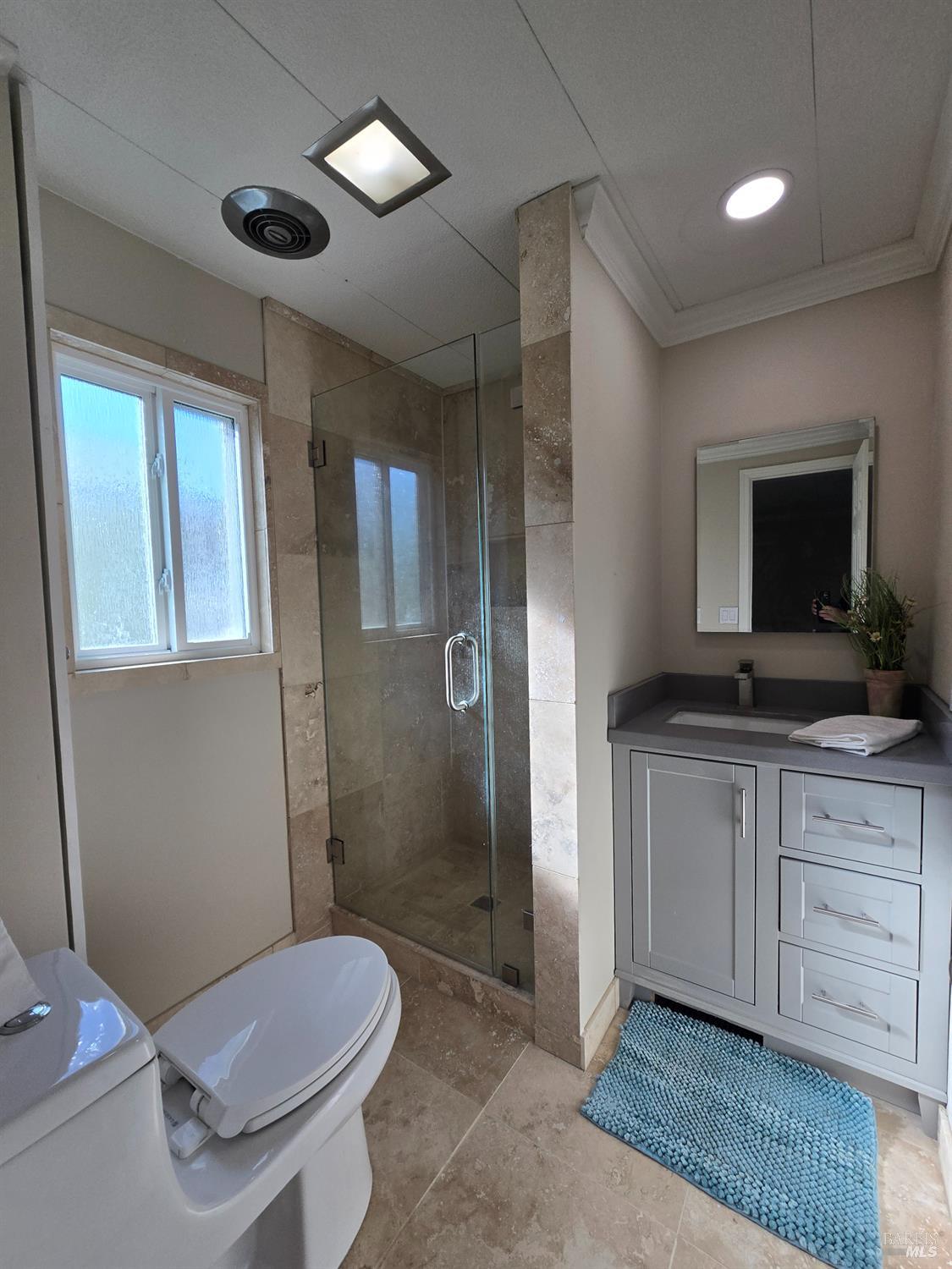 Detail Gallery Image 6 of 20 For 108 Cardinal Way, Santa Rosa,  CA 95409 - 2 Beds | 2 Baths