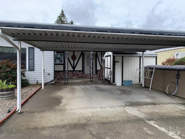 Detail Gallery Image 5 of 17 For 175 Westgate Cir, Santa Rosa,  CA 95401 - 2 Beds | 2 Baths