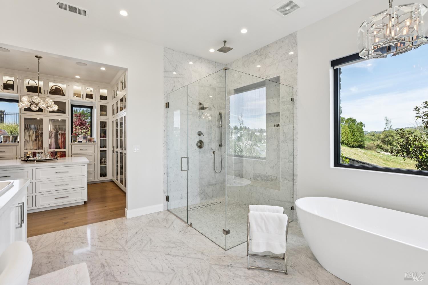 Detail Gallery Image 38 of 80 For 3758 Skyfarm Dr, Santa Rosa,  CA 95403 - 4 Beds | 3/2 Baths