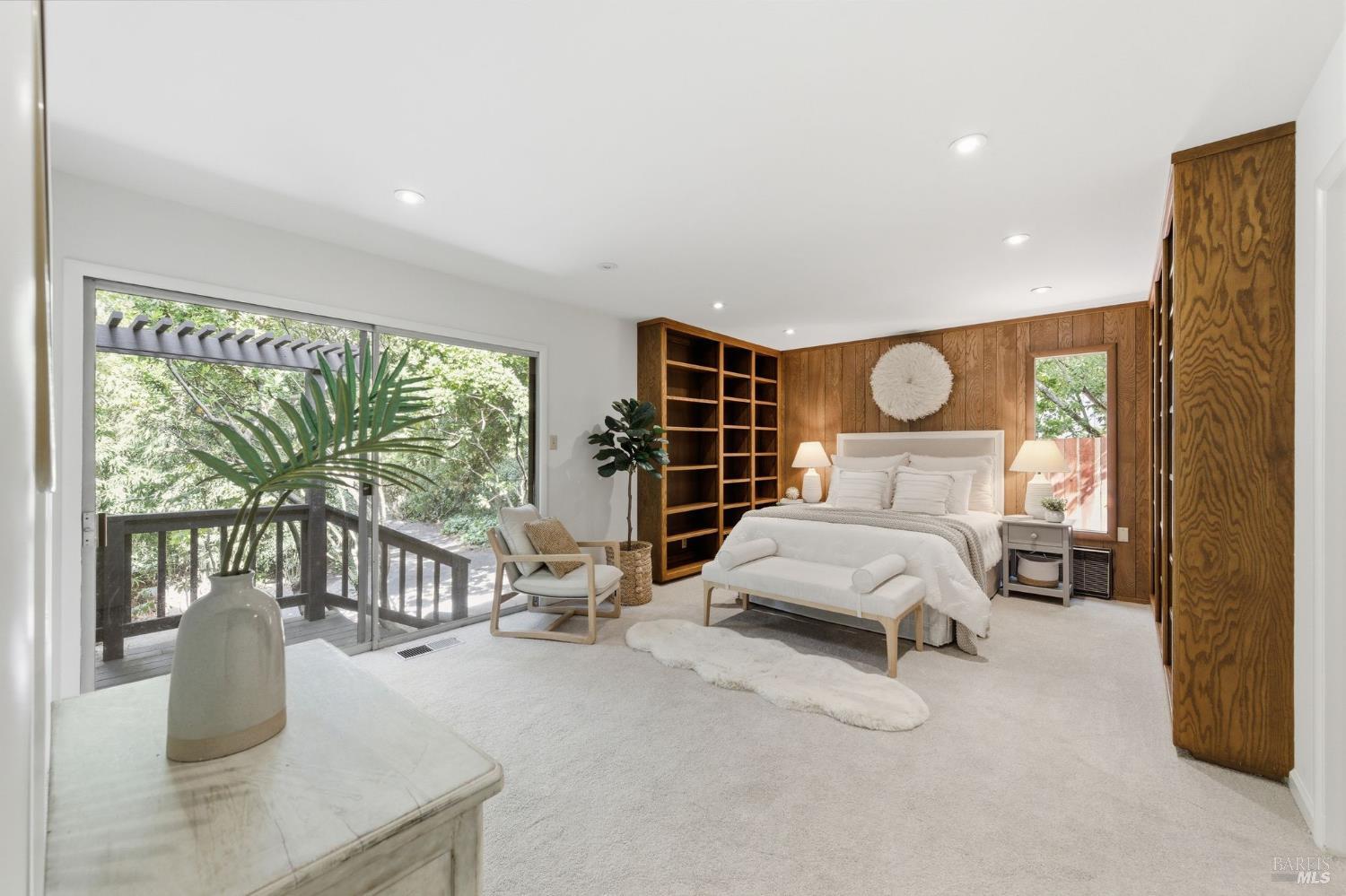 Detail Gallery Image 15 of 41 For 1517 Manzanita Ave, Santa Rosa,  CA 95404 - 4 Beds | 3 Baths