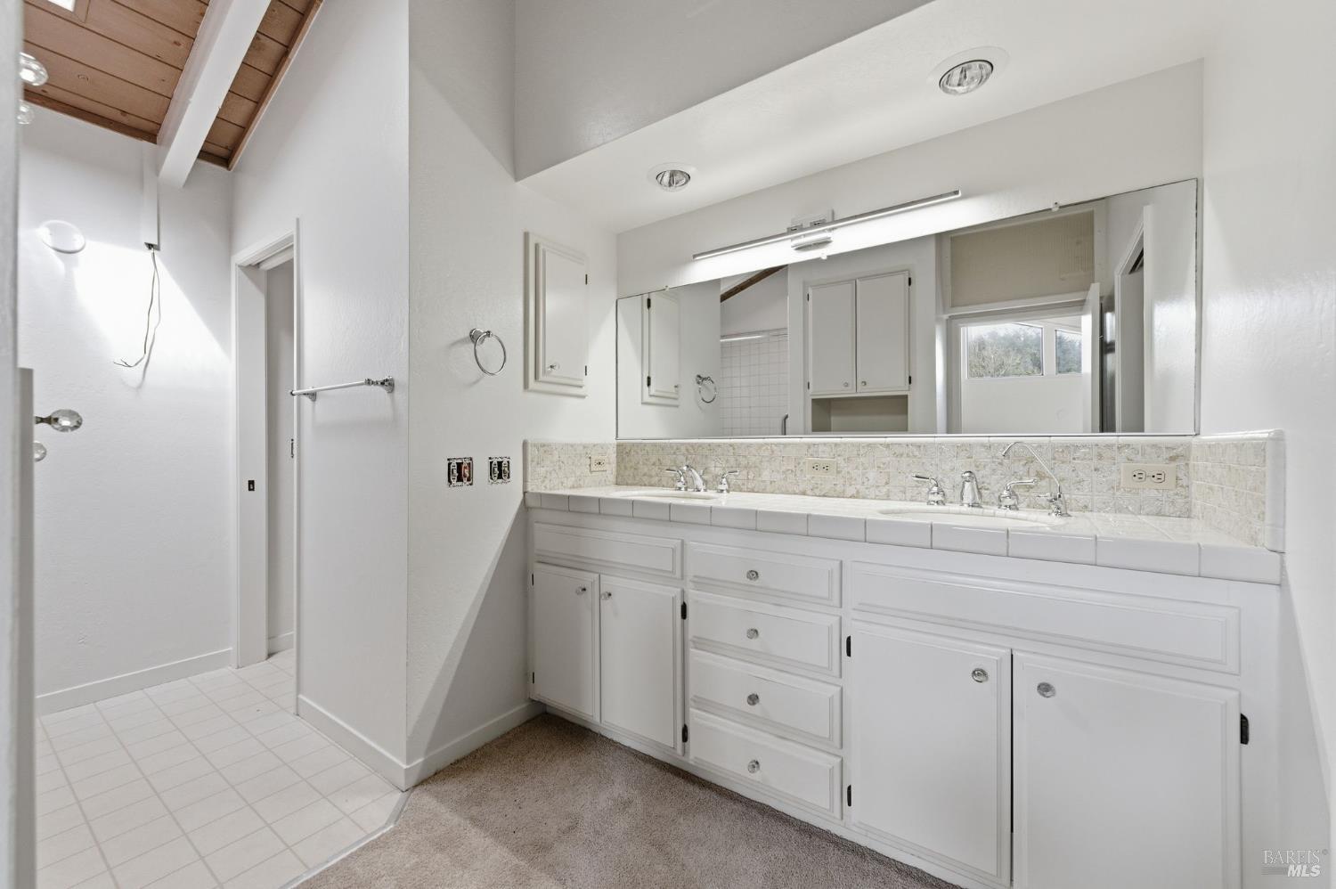 Detail Gallery Image 26 of 41 For 1517 Manzanita Ave, Santa Rosa,  CA 95404 - 4 Beds | 3 Baths