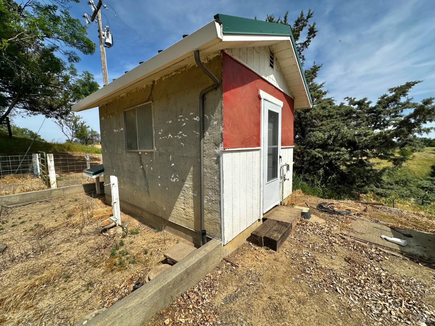 Detail Gallery Image 49 of 51 For 8551 Windy Ridge Trl, Winters,  CA 95694 - 3 Beds | 2/1 Baths