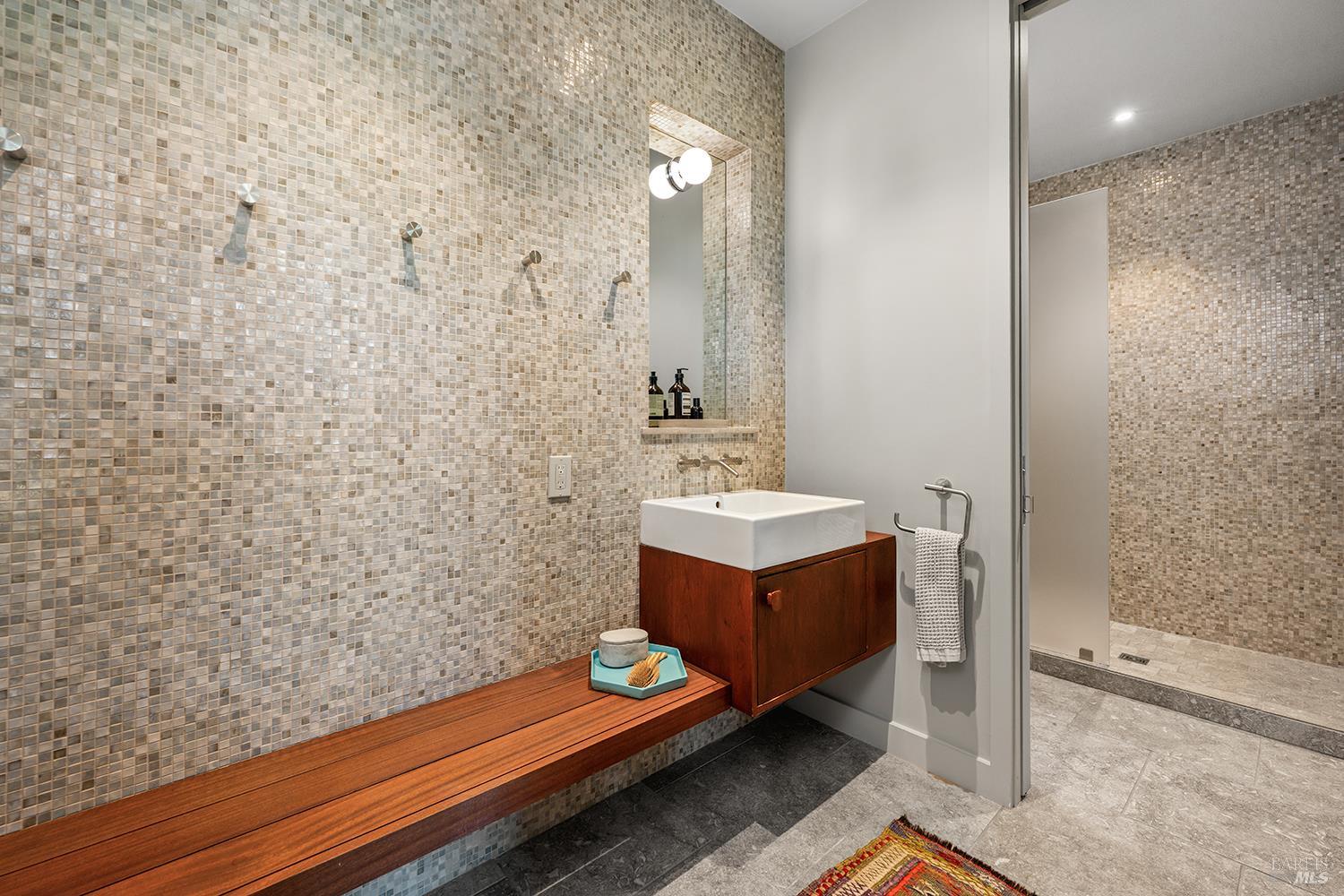 Detail Gallery Image 67 of 69 For 8 Mariposa Ct, Tiburon,  CA 94920 - 4 Beds | 5/2 Baths