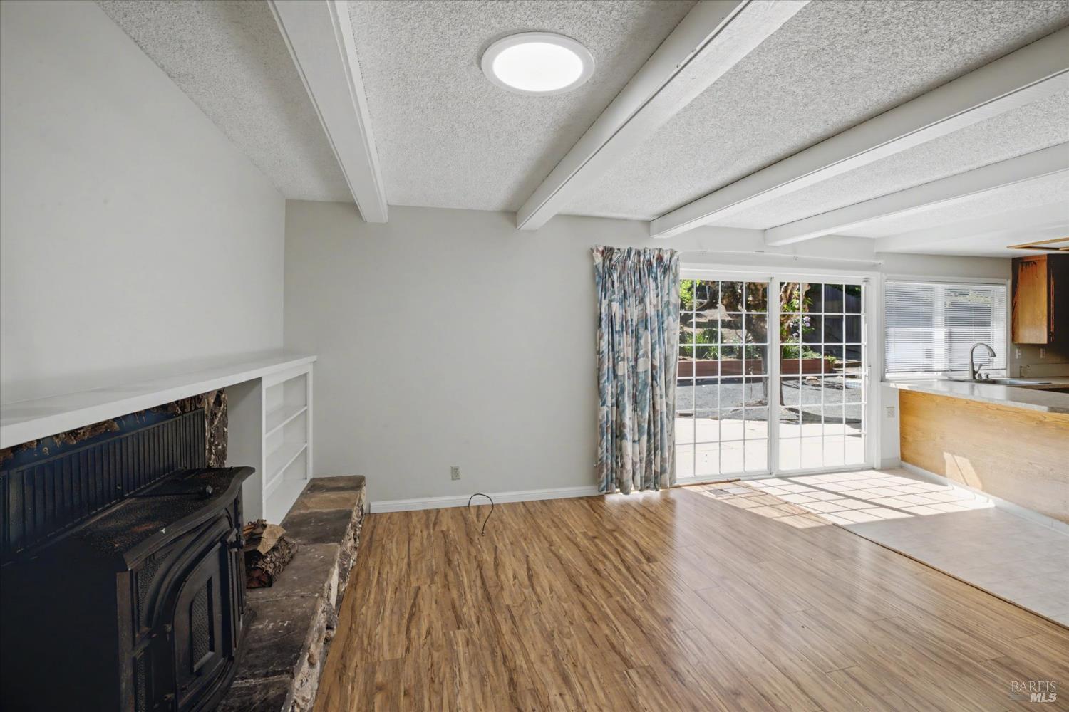 Detail Gallery Image 22 of 68 For 416 Monti Cir, Pleasant Hill,  CA 94523 - 4 Beds | 2 Baths