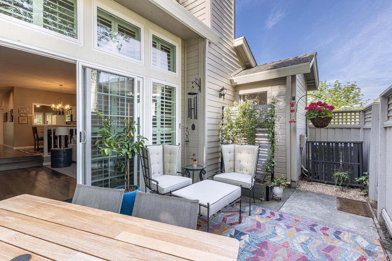 Detail Gallery Image 21 of 26 For 100 Valley Club Cir, Napa,  CA 94558 - 2 Beds | 2/1 Baths