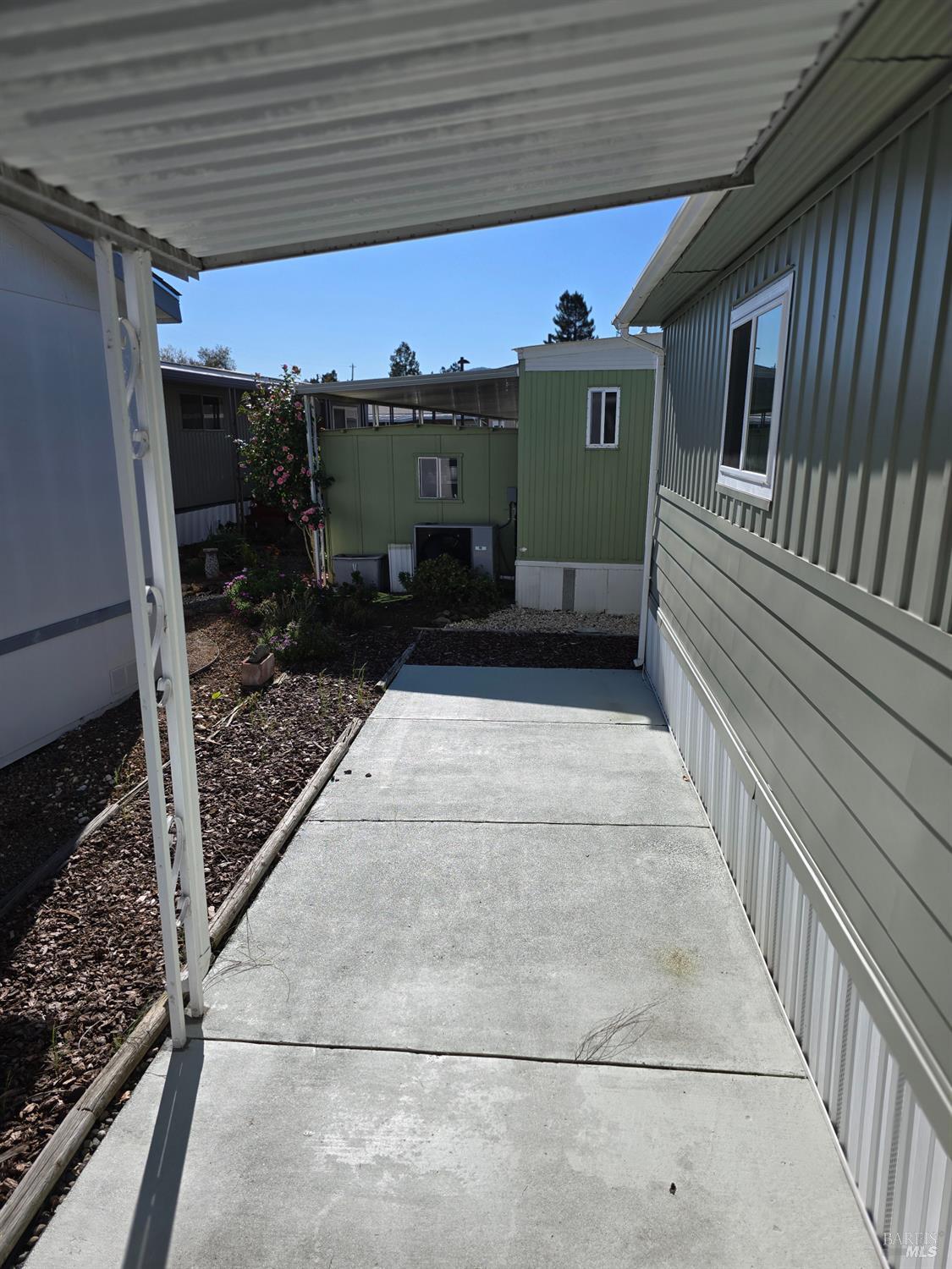 Detail Gallery Image 16 of 20 For 108 Cardinal Way, Santa Rosa,  CA 95409 - 2 Beds | 2 Baths