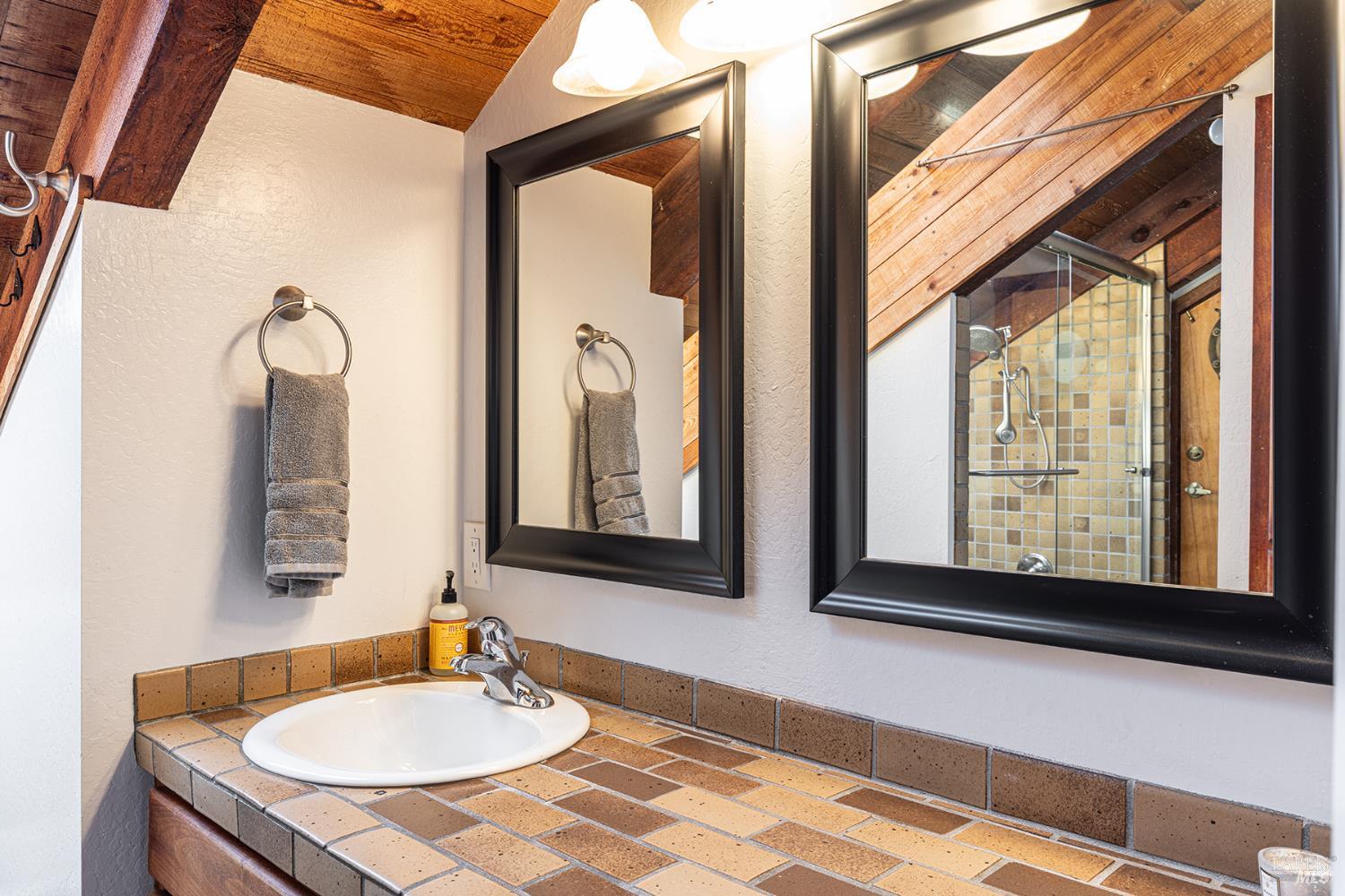 Detail Gallery Image 38 of 54 For 19909 Heron Dr, Bodega Bay,  CA 94923 - 2 Beds | 2/1 Baths