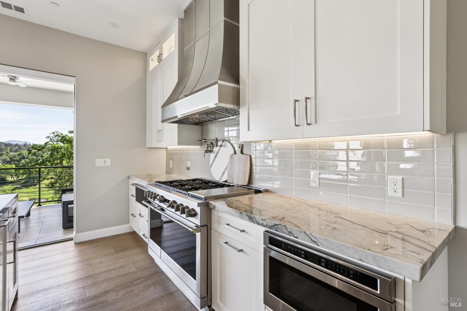 Detail Gallery Image 23 of 80 For 3758 Skyfarm Dr, Santa Rosa,  CA 95403 - 4 Beds | 3/2 Baths