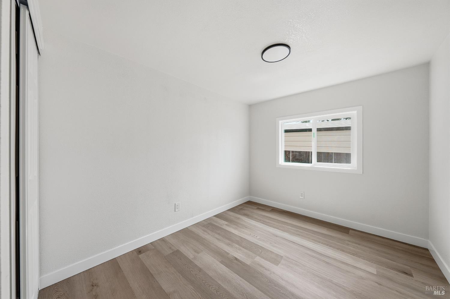 Detail Gallery Image 18 of 49 For 2796 8th St, Clearlake,  CA 95422 - 3 Beds | 2 Baths