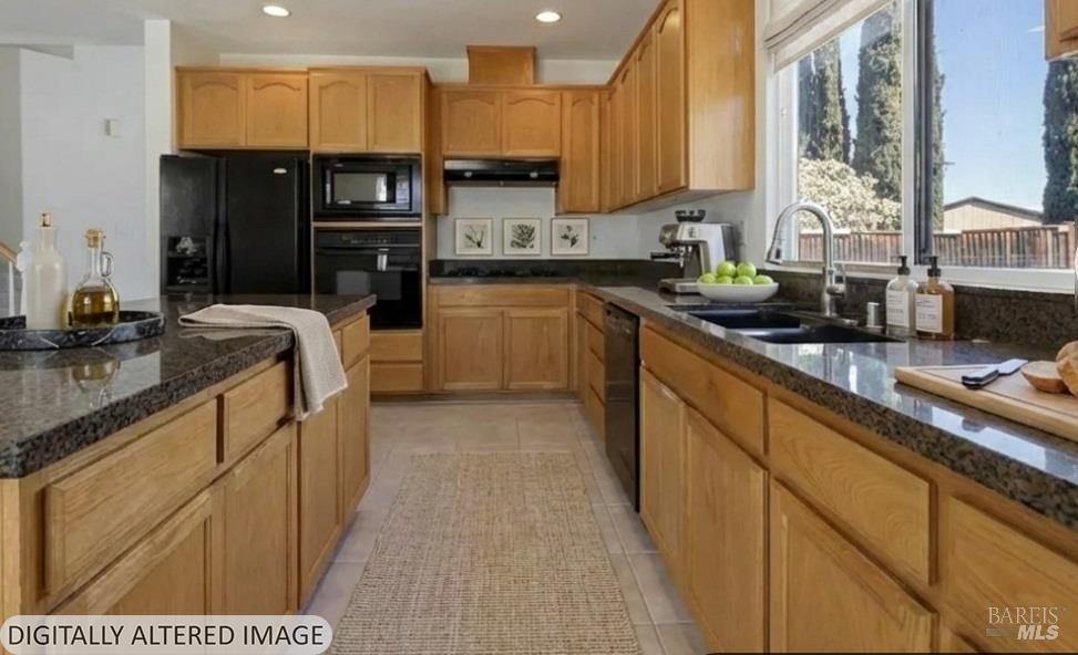 Detail Gallery Image 12 of 60 For 5564 Cedar Point Dr, Antioch,  CA 94531 - 4 Beds | 3 Baths