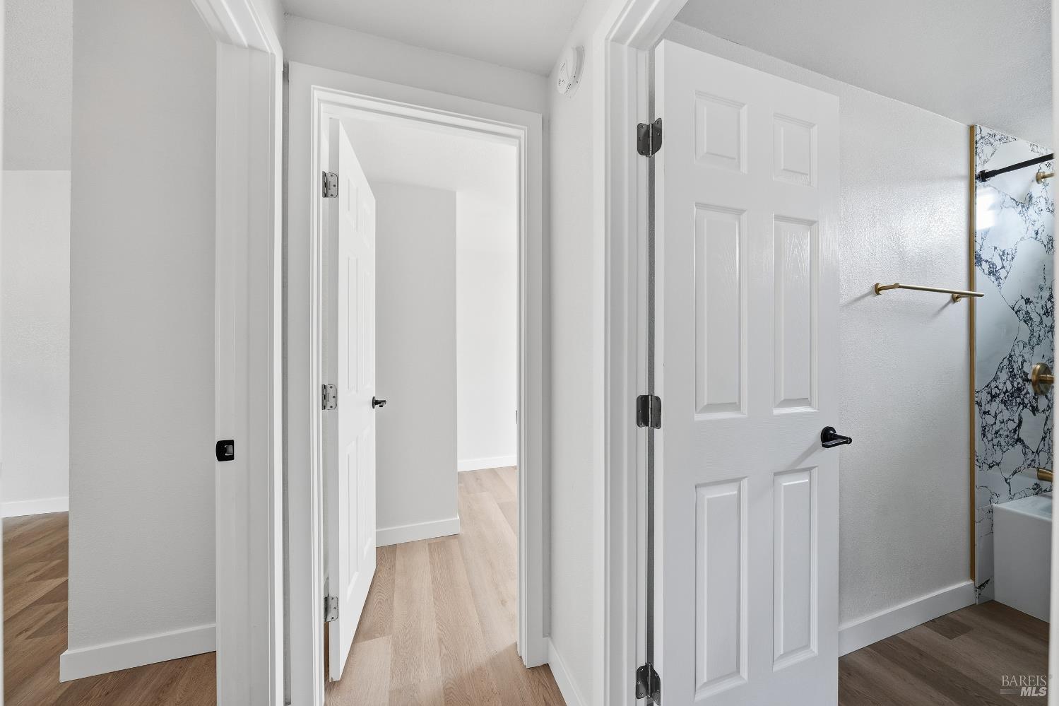 Detail Gallery Image 22 of 49 For 2796 8th St, Clearlake,  CA 95422 - 3 Beds | 2 Baths