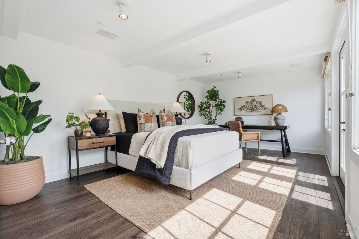 Detail Gallery Image 65 of 75 For 32 Edgewood Ave, Mill Valley,  CA 94941 - 4 Beds | 3 Baths