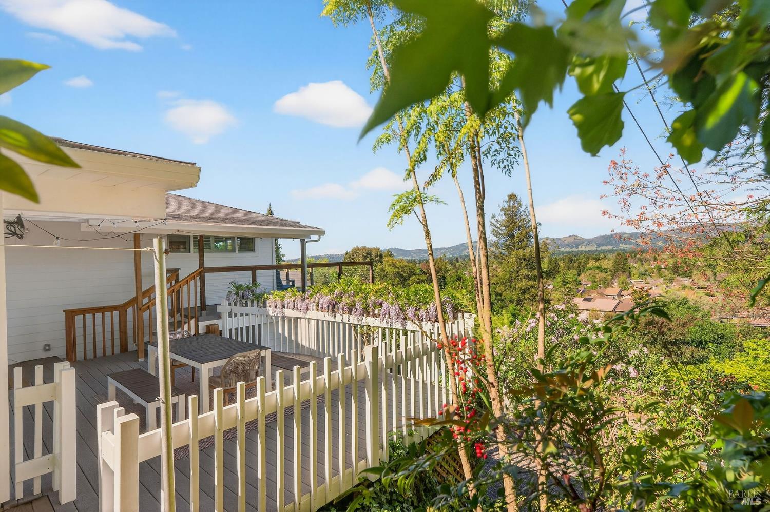 Detail Gallery Image 18 of 47 For 4460 Bennett Valley Rd, Santa Rosa,  CA 95404 - 3 Beds | 2 Baths