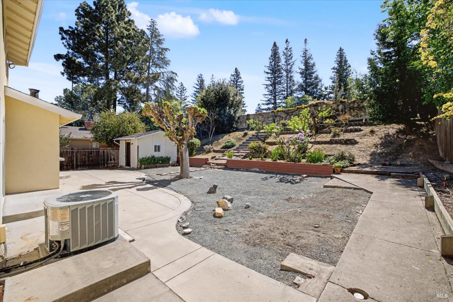 Detail Gallery Image 55 of 68 For 416 Monti Cir, Pleasant Hill,  CA 94523 - 4 Beds | 2 Baths