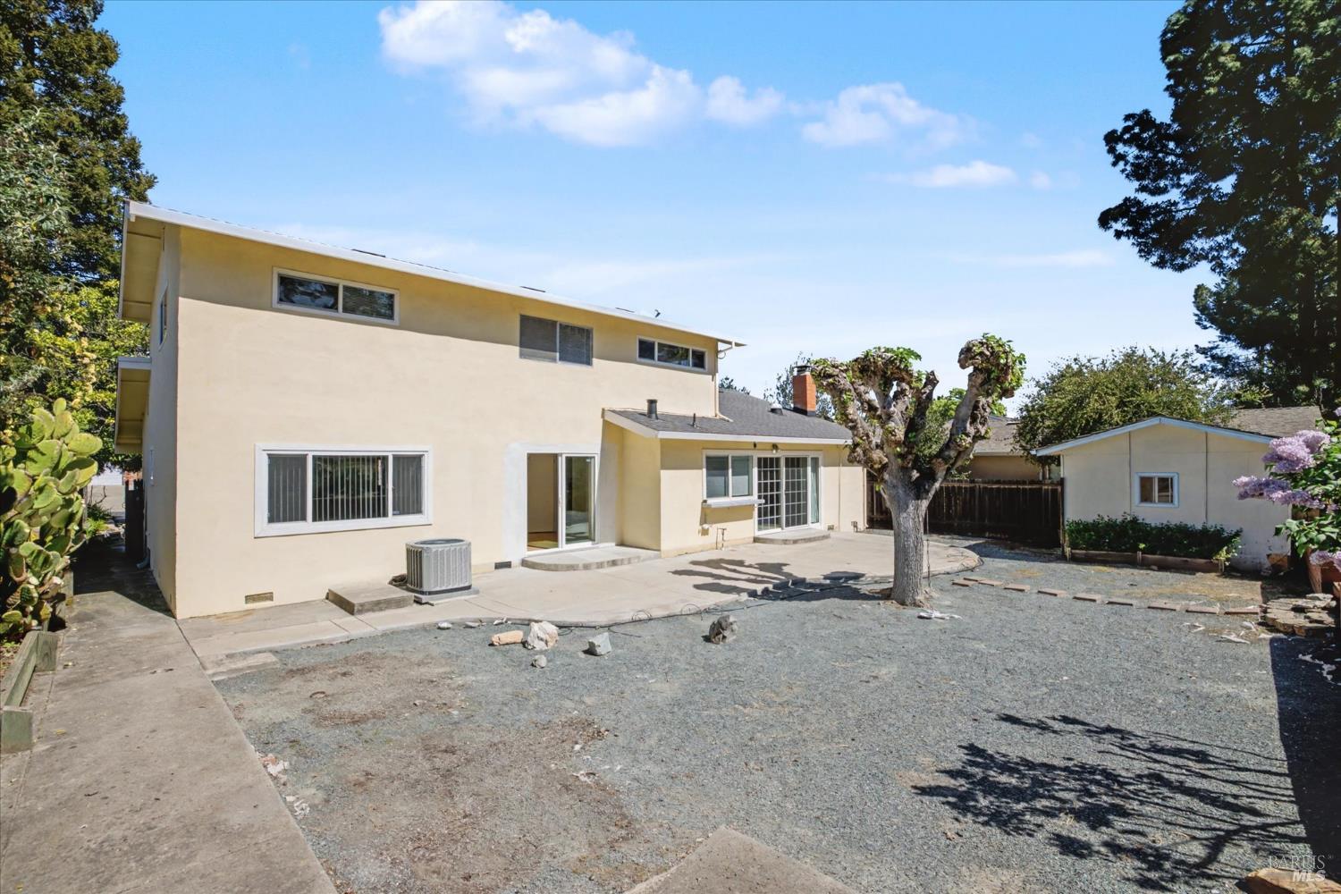 Detail Gallery Image 56 of 68 For 416 Monti Cir, Pleasant Hill,  CA 94523 - 4 Beds | 2 Baths