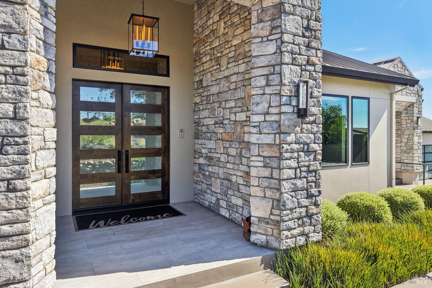Detail Gallery Image 7 of 80 For 3758 Skyfarm Dr, Santa Rosa,  CA 95403 - 4 Beds | 3/2 Baths