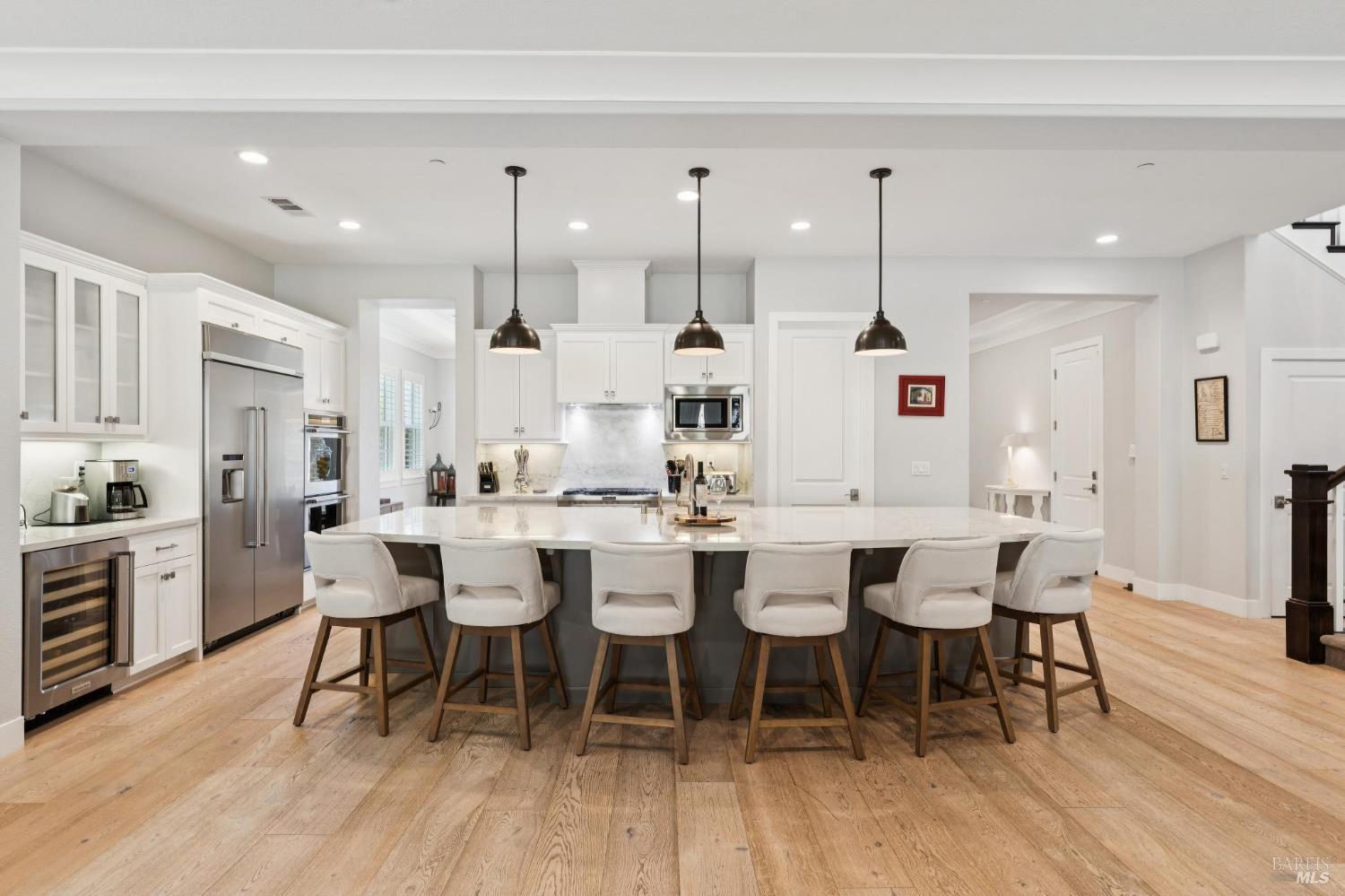 Detail Gallery Image 5 of 96 For 1162 Pennyroyal St, Napa,  CA 94559 - 5 Beds | 3/1 Baths