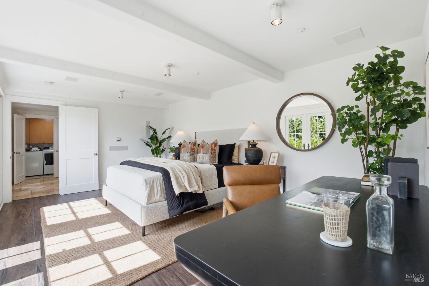 Detail Gallery Image 64 of 75 For 32 Edgewood Ave, Mill Valley,  CA 94941 - 4 Beds | 3 Baths