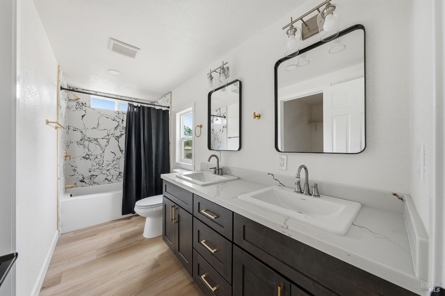 Detail Gallery Image 26 of 49 For 2796 8th St, Clearlake,  CA 95422 - 3 Beds | 2 Baths