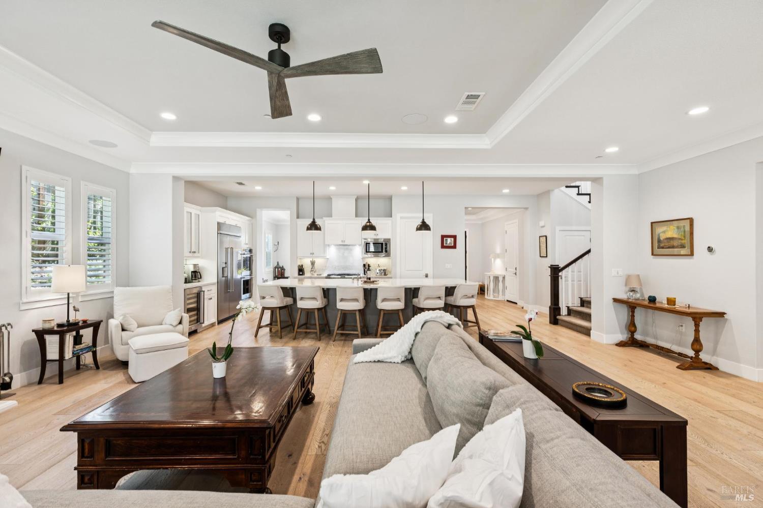 Detail Gallery Image 3 of 96 For 1162 Pennyroyal St, Napa,  CA 94559 - 5 Beds | 3/1 Baths