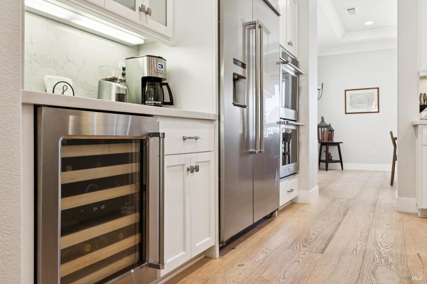 Detail Gallery Image 8 of 96 For 1162 Pennyroyal St, Napa,  CA 94559 - 5 Beds | 3/1 Baths