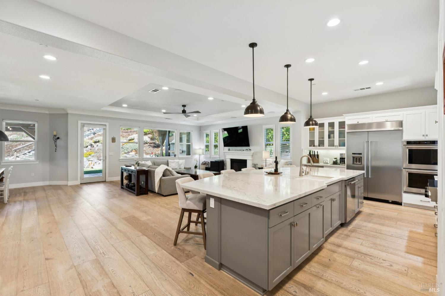 Detail Gallery Image 11 of 96 For 1162 Pennyroyal St, Napa,  CA 94559 - 5 Beds | 3/1 Baths