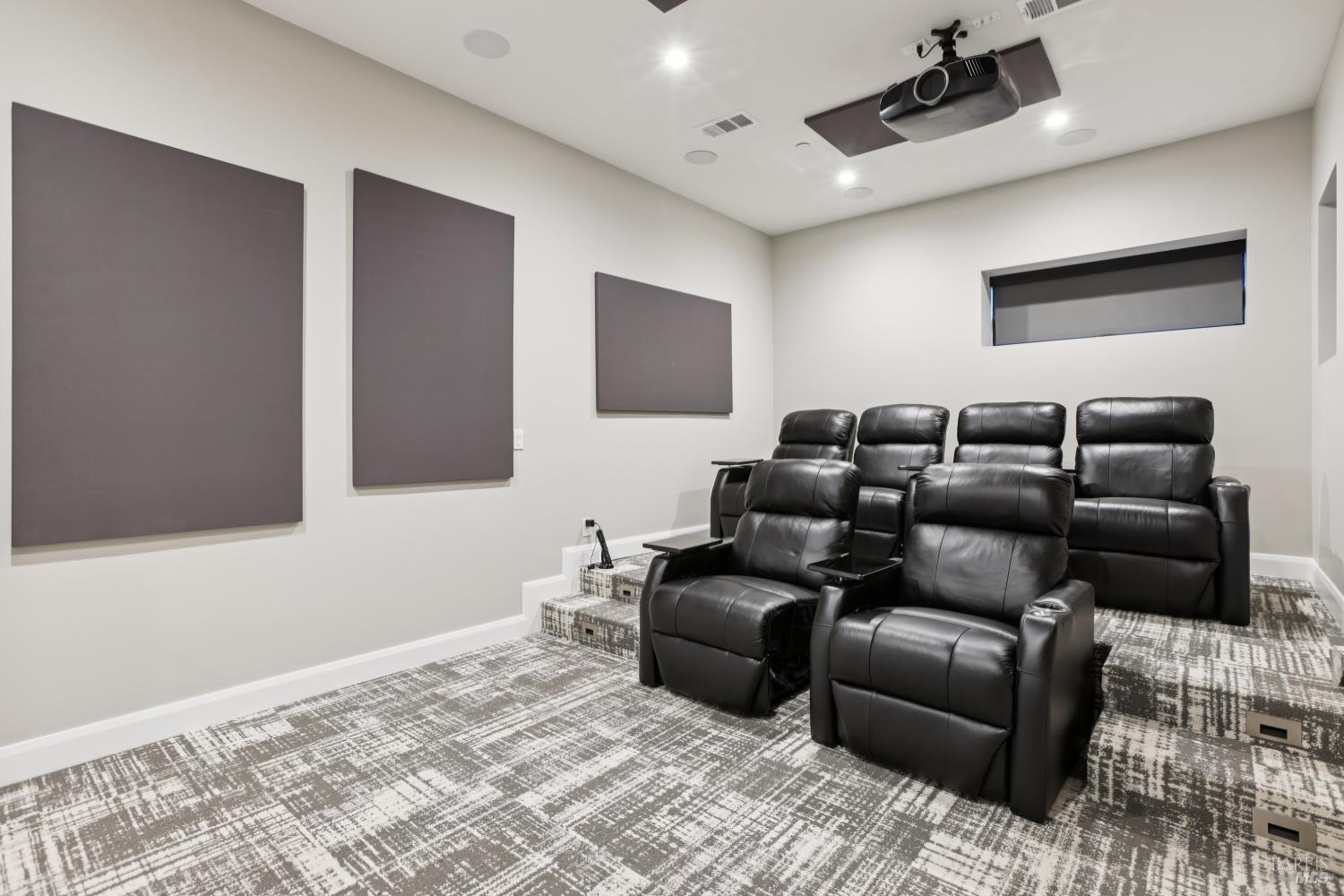 Detail Gallery Image 53 of 80 For 3758 Skyfarm Dr, Santa Rosa,  CA 95403 - 4 Beds | 3/2 Baths