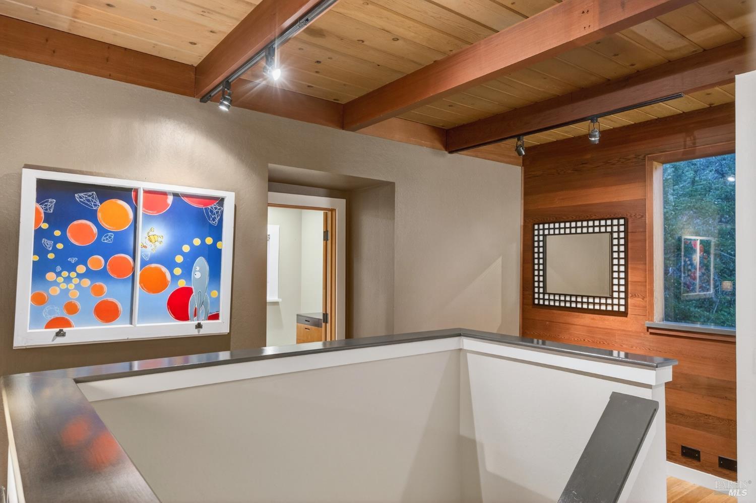 Detail Gallery Image 21 of 48 For 116 Hill Rd, Glen Ellen,  CA 95442 - 2 Beds | 2 Baths