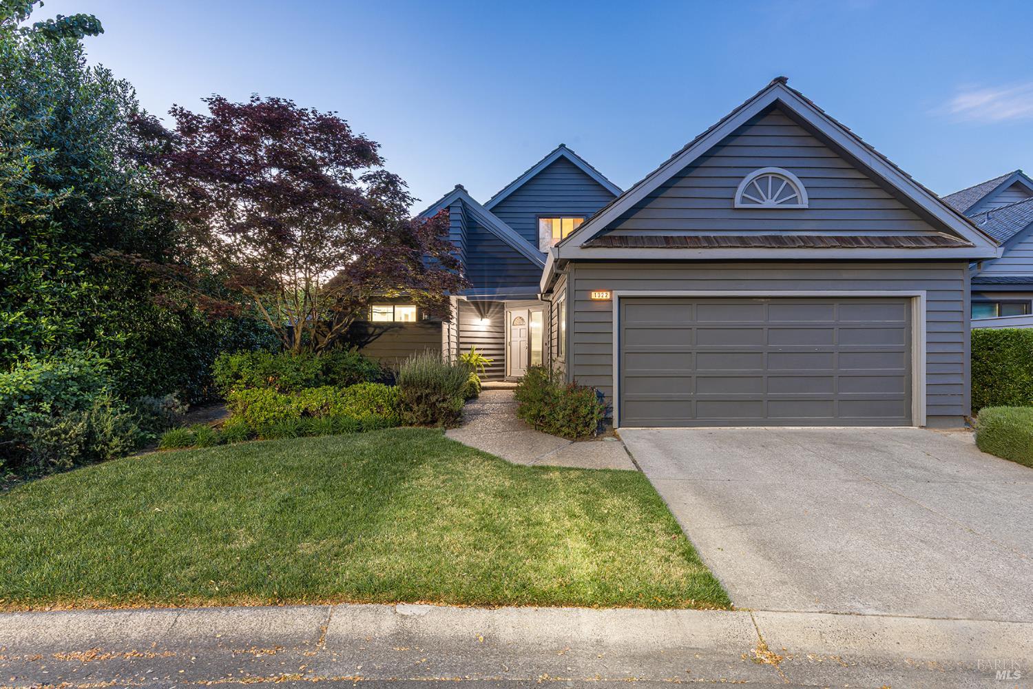 Detail Gallery Image 2 of 50 For 1922 Oak Cir, Yountville,  CA 94599 - 3 Beds | 2 Baths