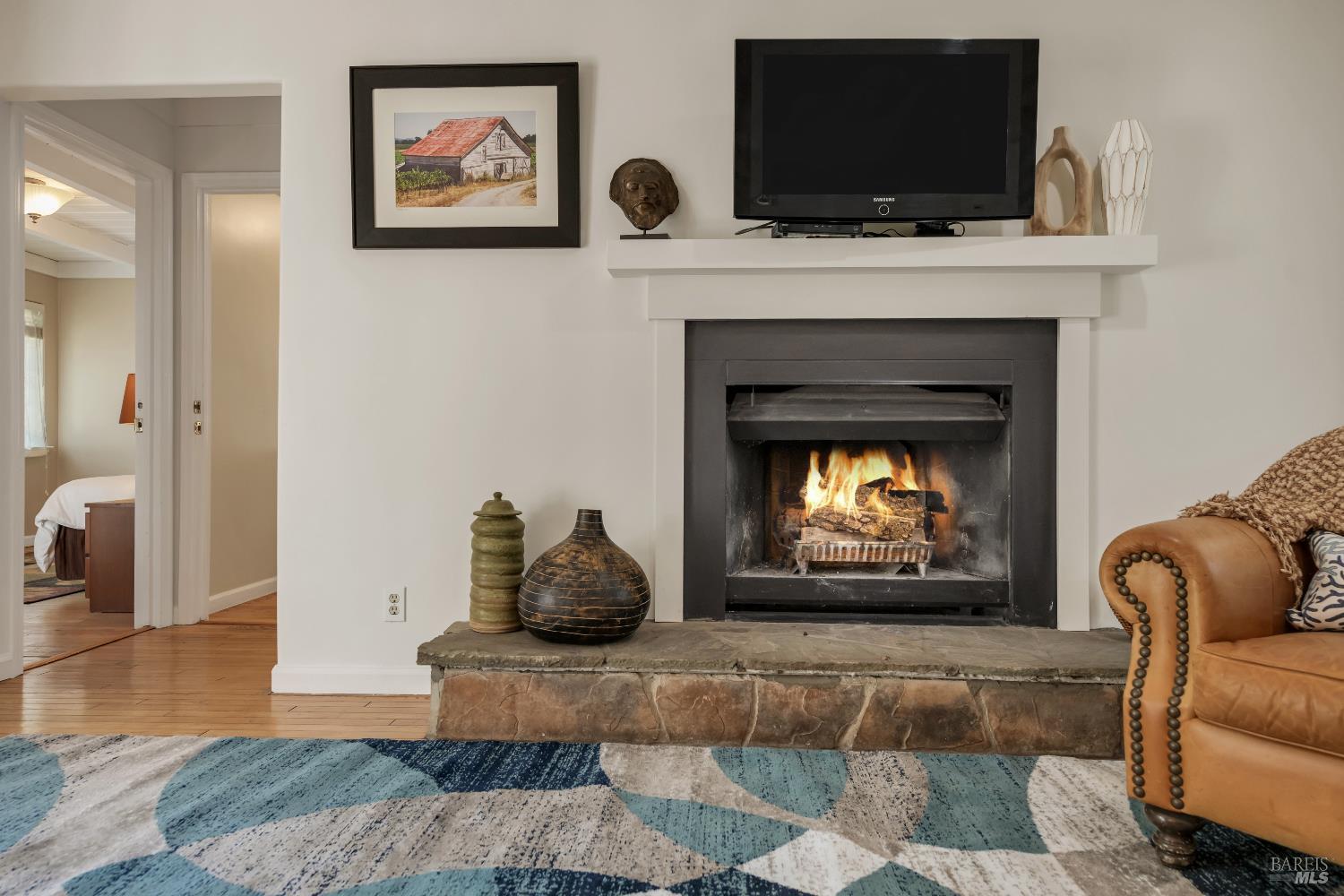 Detail Gallery Image 14 of 47 For 550 Thomson Ave, Sonoma,  CA 95476 - 2 Beds | 1 Baths