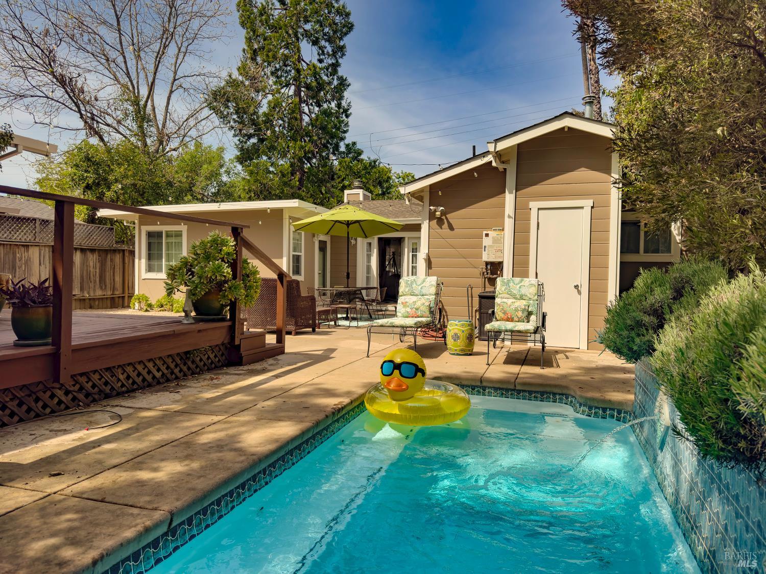 Detail Gallery Image 39 of 47 For 550 Thomson Ave, Sonoma,  CA 95476 - 2 Beds | 1 Baths