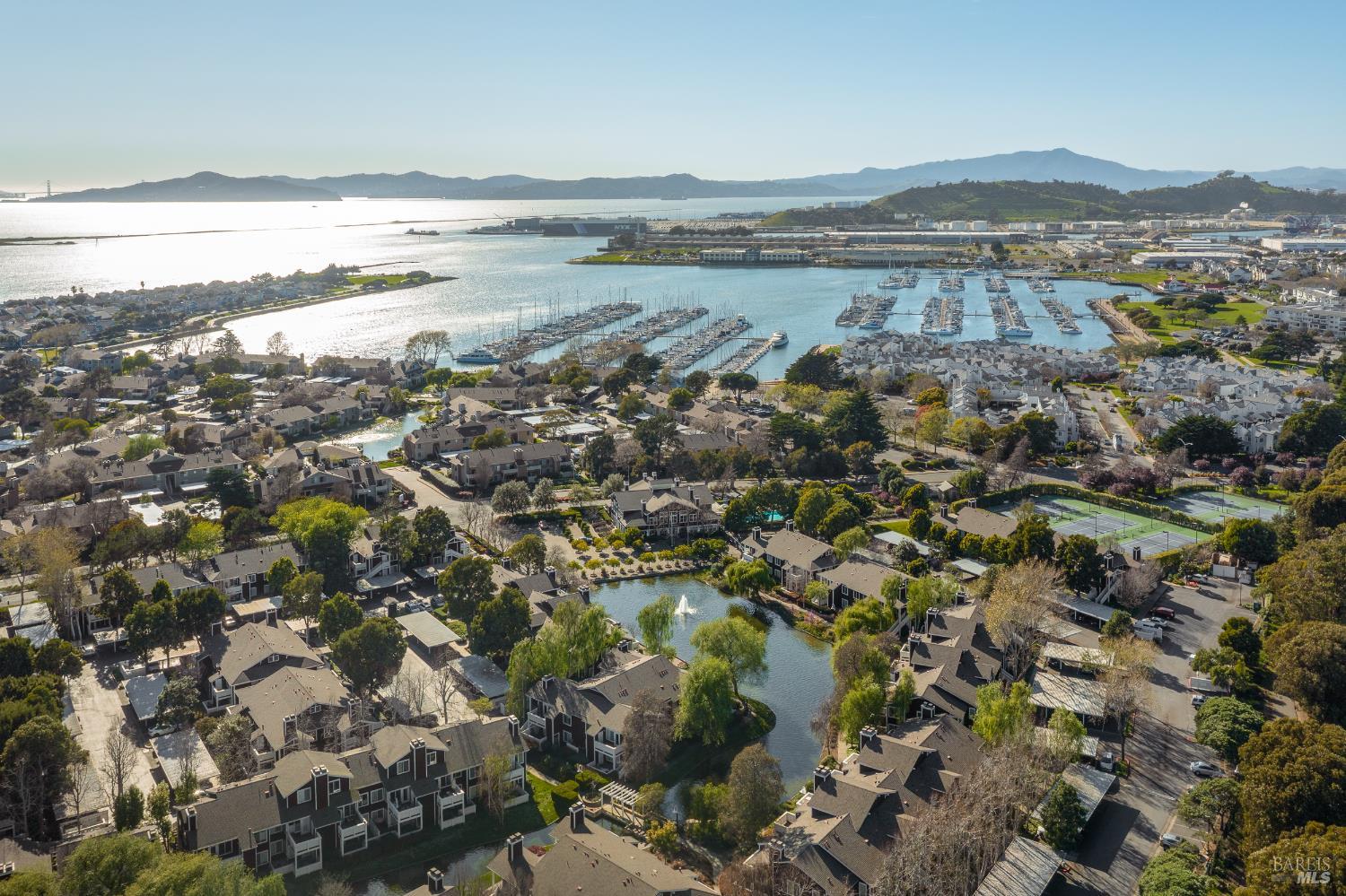 Detail Gallery Image 19 of 22 For 218 Marina Lakes Dr, Richmond,  CA 94804 - 1 Beds | 1 Baths