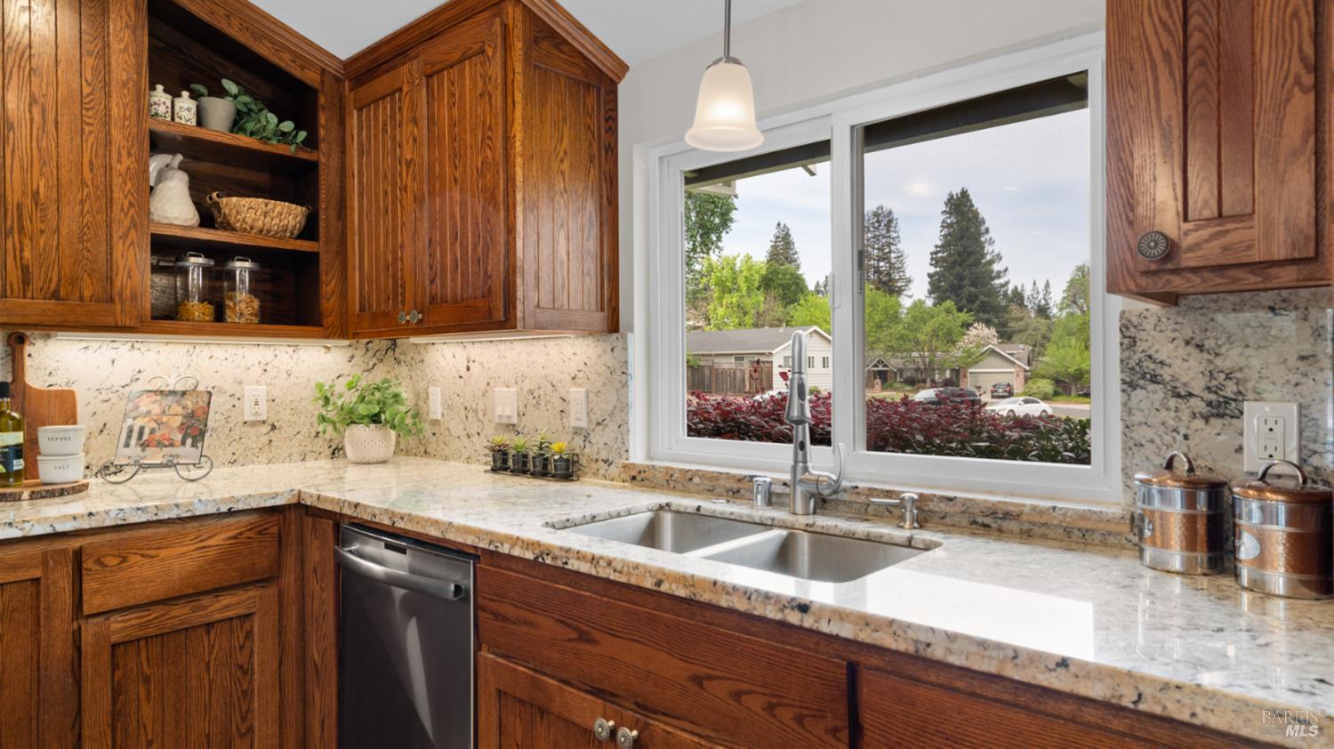 Detail Gallery Image 26 of 62 For 2 Montego Pl, Danville,  CA 94526 - 3 Beds | 2 Baths