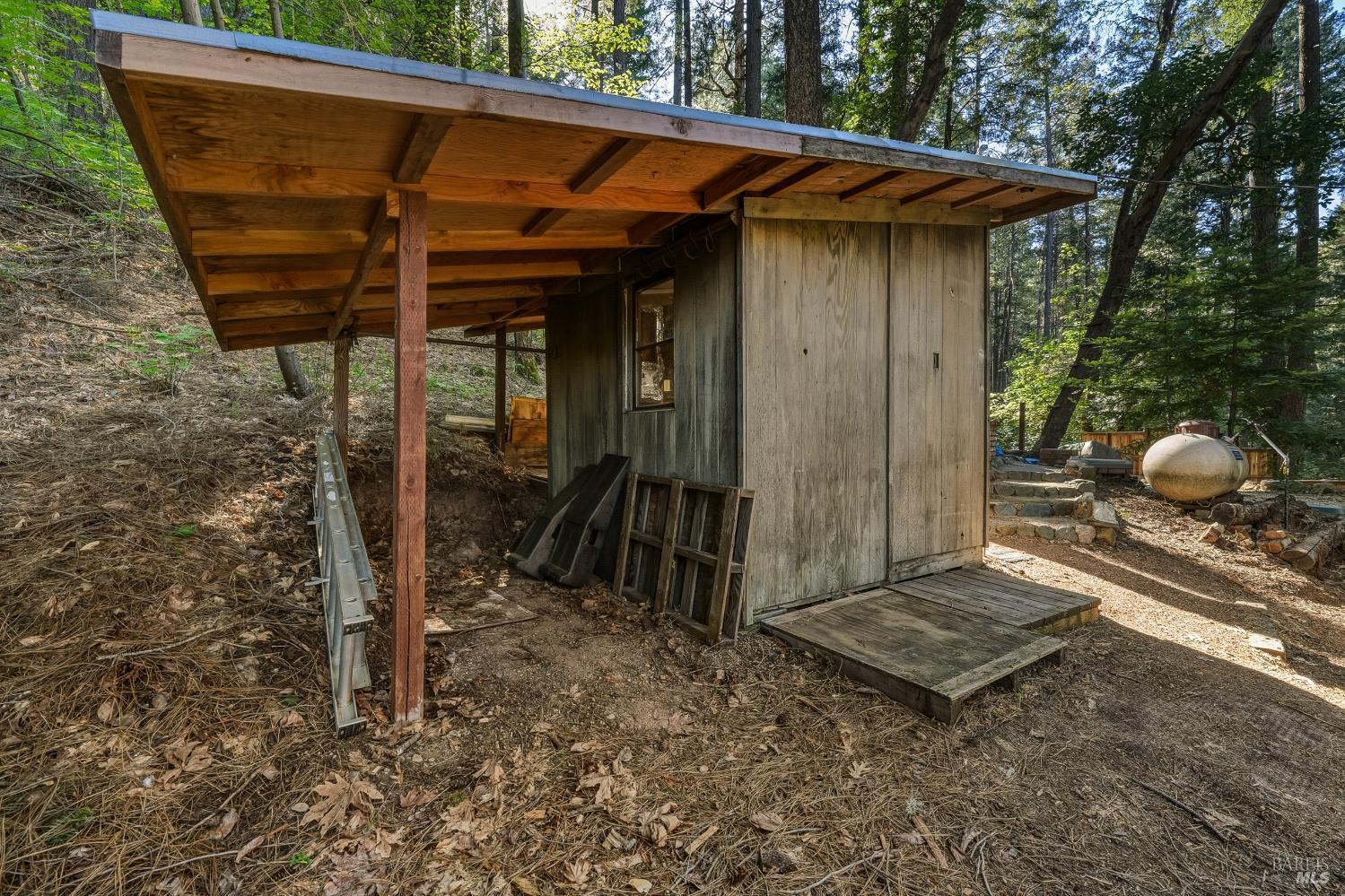 Detail Gallery Image 38 of 47 For 16179 Madrone Blvd, Cobb,  CA 95426 - 1 Beds | 1 Baths